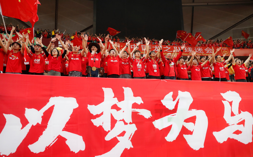亚洲足坛热闹非凡，国内球队热火朝天备战的简单介绍